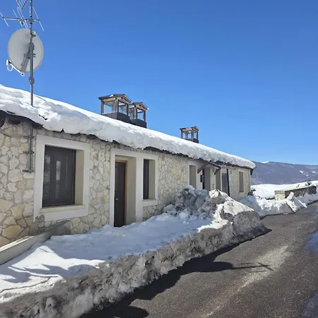 Casina Di Montagna 2 By Dimorra شقة